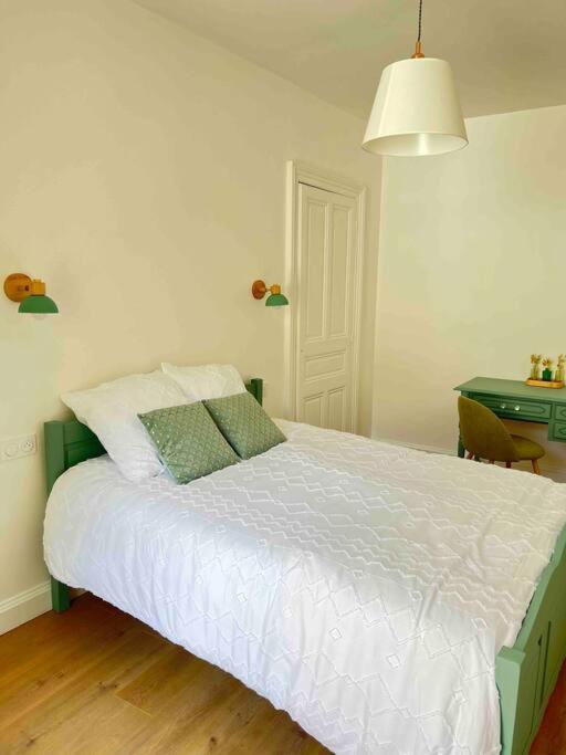 Magnifique Appartement Familiale 6 Personnes 3 Chambres Et 3 Salles De Bain En Hyper Centre Avec Rue Pietonne Parking 20M Troyes Extérieur photo